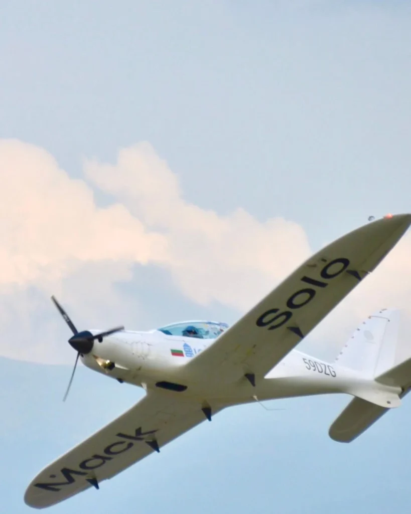 Mack Rutherford | The youngest person to fly around the world solo Mack Rutherford | The youngest person to fly around the world solo