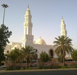 Masjid e Qiblatain | Why is it called Qiblatain?