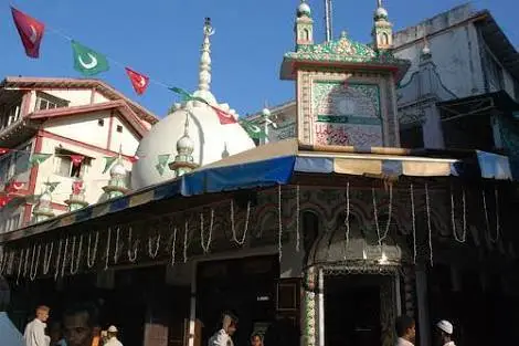 Haji Abdur Rehman Shah Baba Dargah Dongri, Mumbai - 03 Haji Abdur Rehman Shah Baba | Dongri Ke Sultan | Mumbai